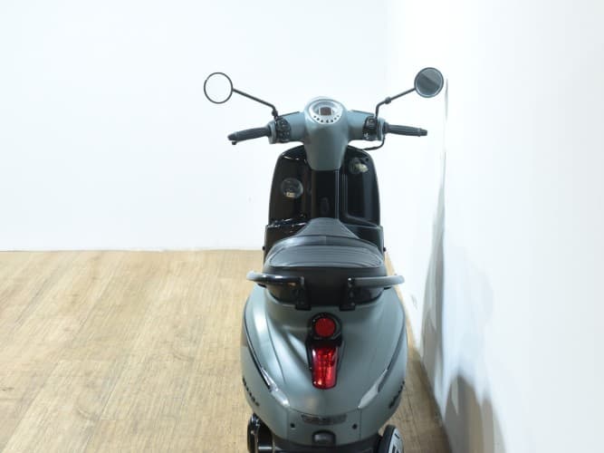 Comprar PEUGEOT DJANGO 125 (IVA DEDUCIBLE) 2022 de segunda mano PEUGEOT DJANGO 125 (IVA DEDUCIBLE) 2022 de segunda mano