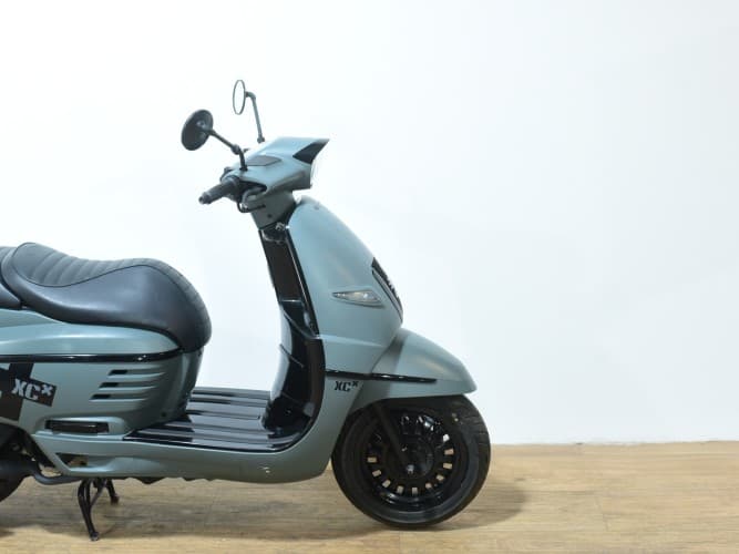 Comprar PEUGEOT DJANGO 125 (IVA DEDUCIBLE) 2022 de segunda mano PEUGEOT DJANGO 125 (IVA DEDUCIBLE) 2022 de segunda mano