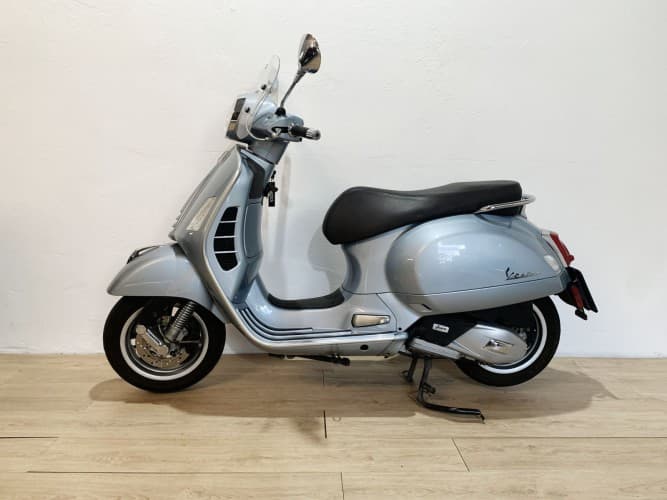 PIAGGIO VESPA GTS 2022 de segunda mano