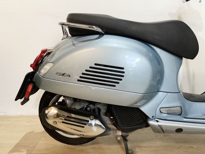 PIAGGIO VESPA GTS 2022 de segunda mano