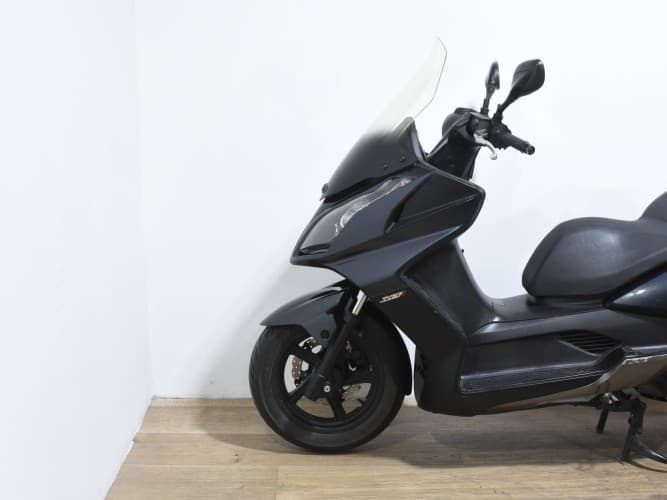 KYMCO SUPER DINK 300I 2010 de segunda mano