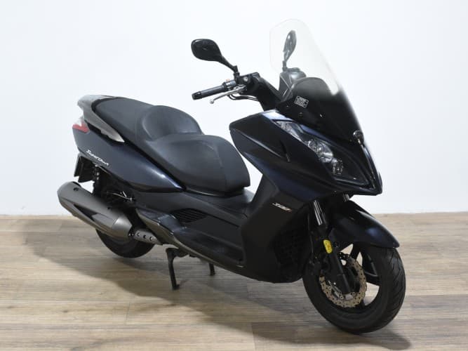 KYMCO SUPER DINK 300I 2010 de segunda mano