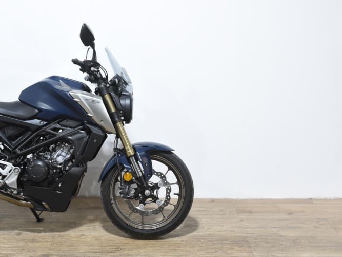 HONDA CB 125 R 2022 de segunda mano