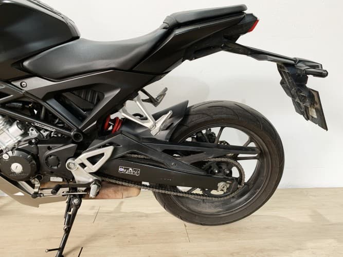 HONDA CB 125 R 2019 de segunda mano