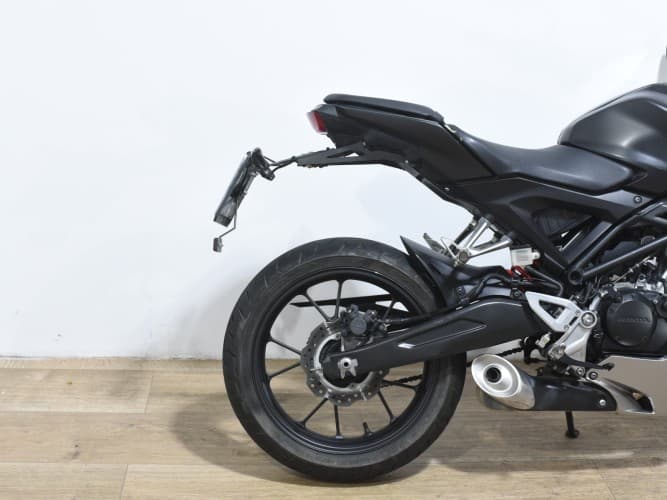 HONDA CB 125 R 2020 de segunda mano