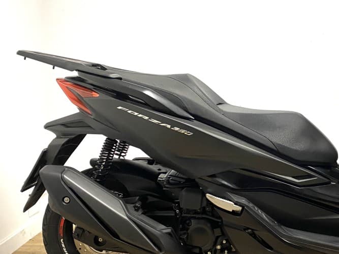 HONDA FORZA 350 2023 de segunda mano
