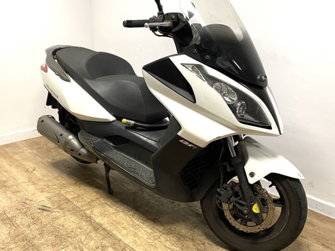 KYMCO SUPER DINK 125 2016 de segunda mano