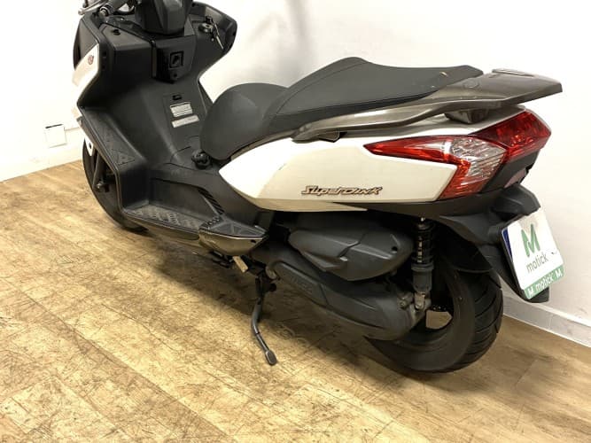 KYMCO SUPER DINK 125 2016 de segunda mano