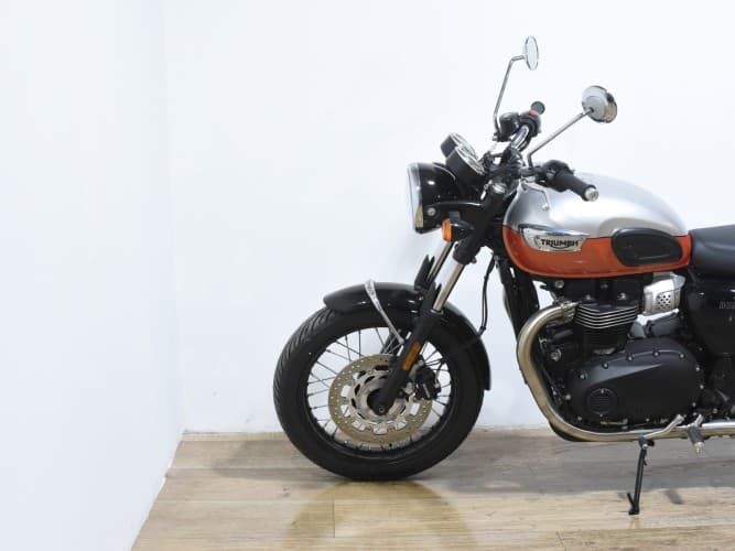 TRIUMPH BONNEVILLE T 100 (A2) 2025 de segunda mano