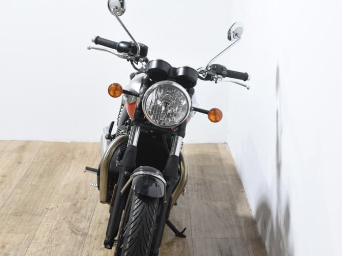 TRIUMPH BONNEVILLE T 100 (A2) 2025 de segunda mano