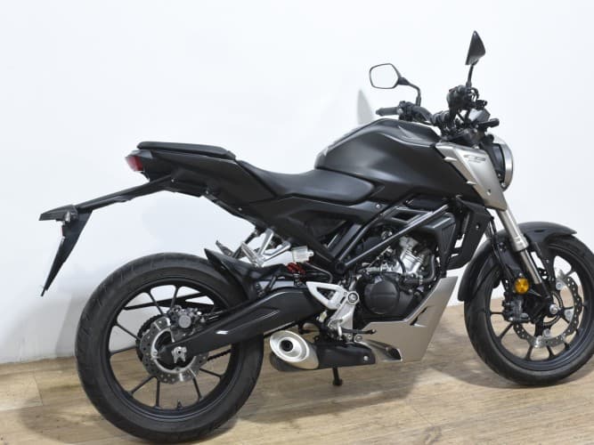 HONDA CB 125 R 2019 de segunda mano