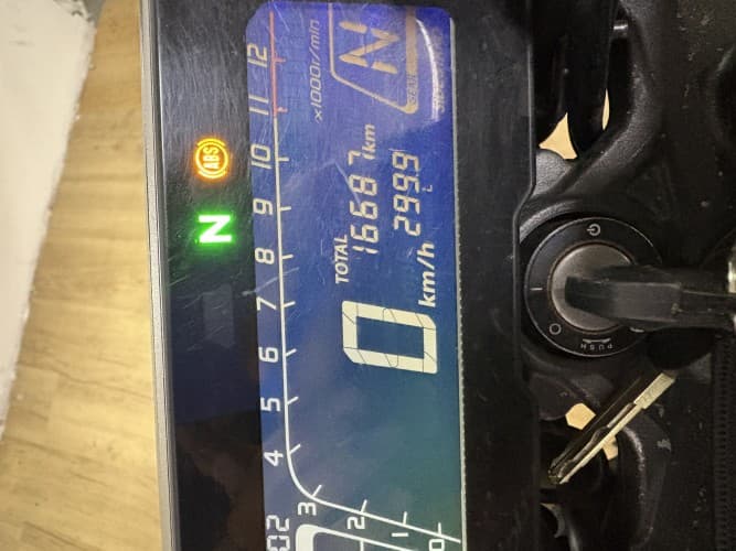 HONDA CB 125 R 2022 de segunda mano