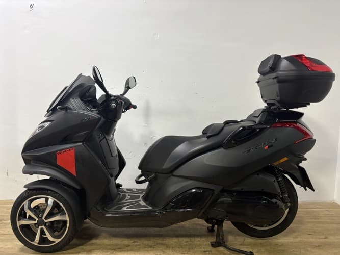 PEUGEOT PEUGEOT METROPOLIS 2019 de segunda mano