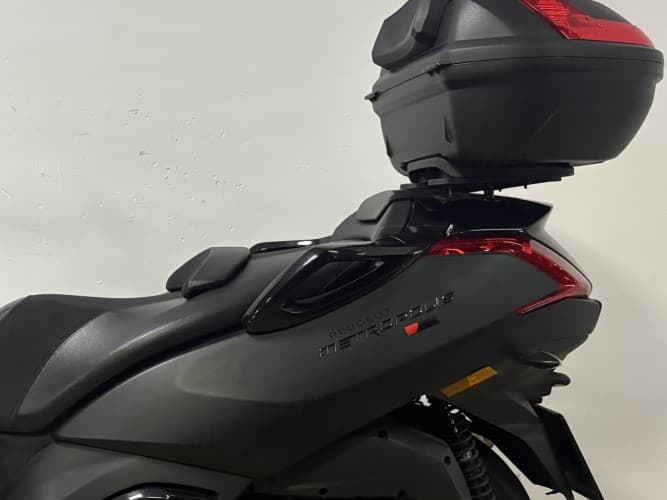 PEUGEOT PEUGEOT METROPOLIS 2019 de segunda mano