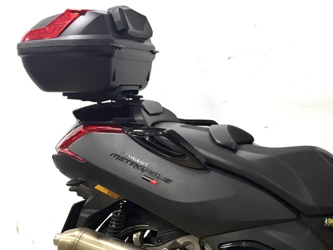 PEUGEOT PEUGEOT METROPOLIS 2019 de segunda mano