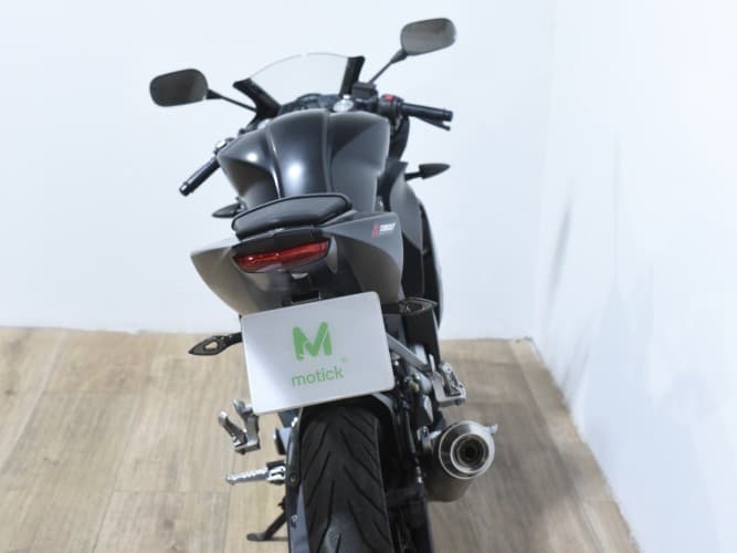 YAMAHA YZF R125 2018 de segunda mano