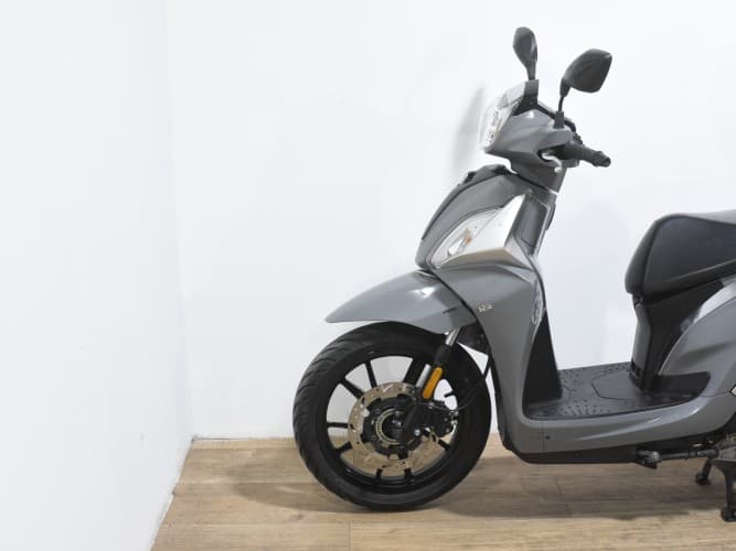 Comprar SYM SYMPHONY 125 ST-LC 2022 de segunda mano SYM SYMPHONY 125 ST-LC 2022 de segunda mano