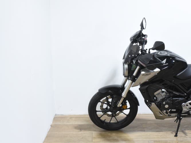 Comprar HONDA CB 125 R 2019 de segunda mano HONDA CB 125 R 2019 de segunda mano