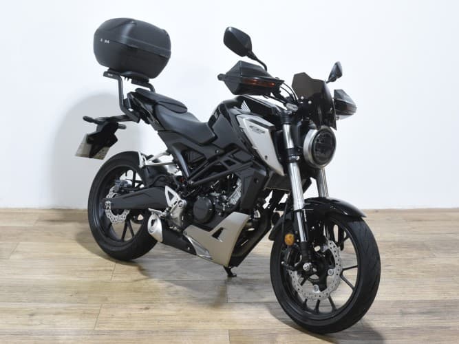 Comprar HONDA CB 125 R 2019 de segunda mano HONDA CB 125 R 2019 de segunda mano