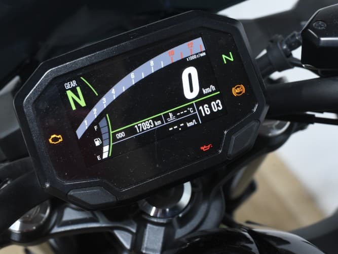 KAWASAKI Z 650 (TOP CASE) (A2) 2020 de segunda mano