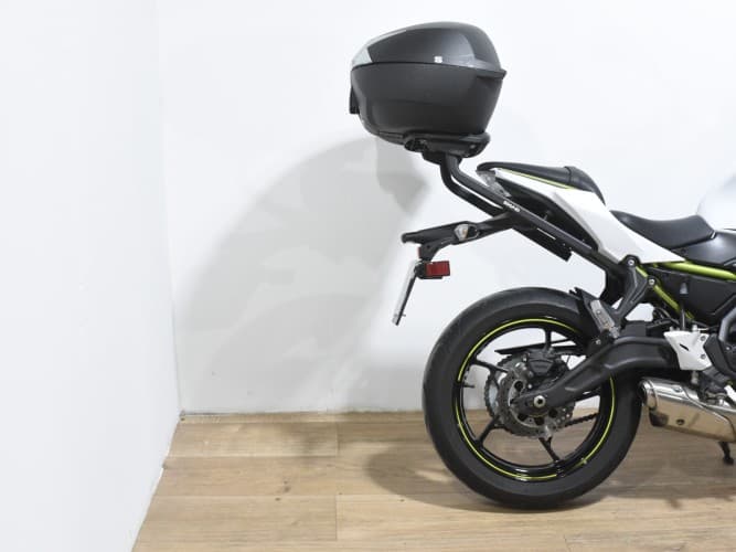 KAWASAKI Z 650 (TOP CASE) (A2) 2020 de segunda mano