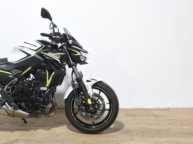 KAWASAKI Z 650 (TOP CASE) (A2) 2020 de segunda mano