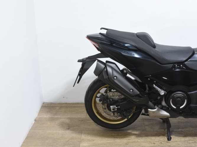 Comprar YAMAHA TMAX 560 TECH MAX 2023 de segunda mano YAMAHA TMAX 560 TECH MAX 2023 de segunda mano
