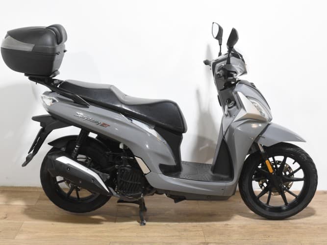 SYM SYMPHONY 125 ST-LC 2022 de segunda mano