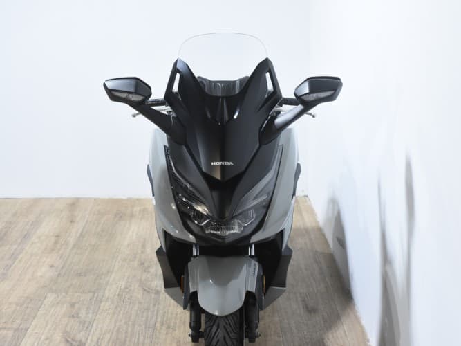 Comprar HONDA FORZA 125 2022 de segunda mano HONDA FORZA 125 2022 de segunda mano