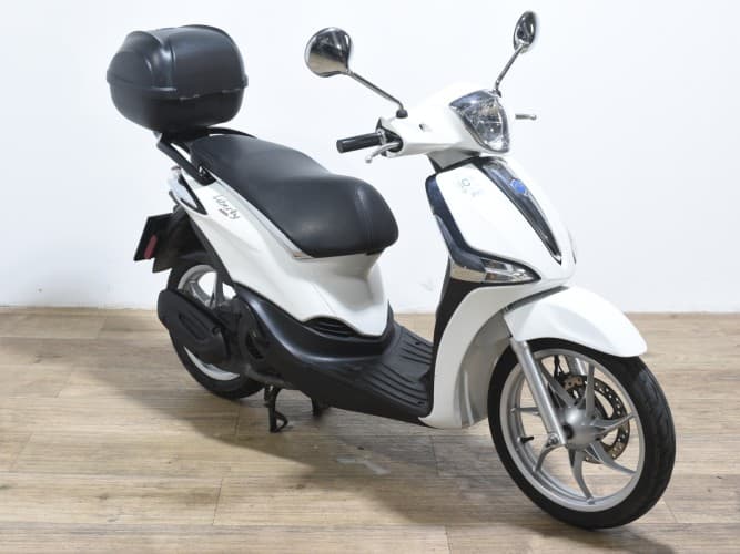 PIAGGIO LIBERTY 125 (BAUL) 2023 de segunda mano