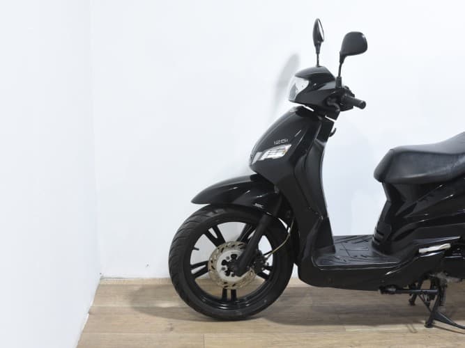 PEUGEOT TWEET 125 2022 de segunda mano