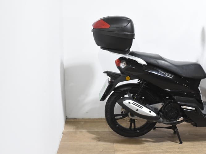 PEUGEOT TWEET 125 2022 de segunda mano