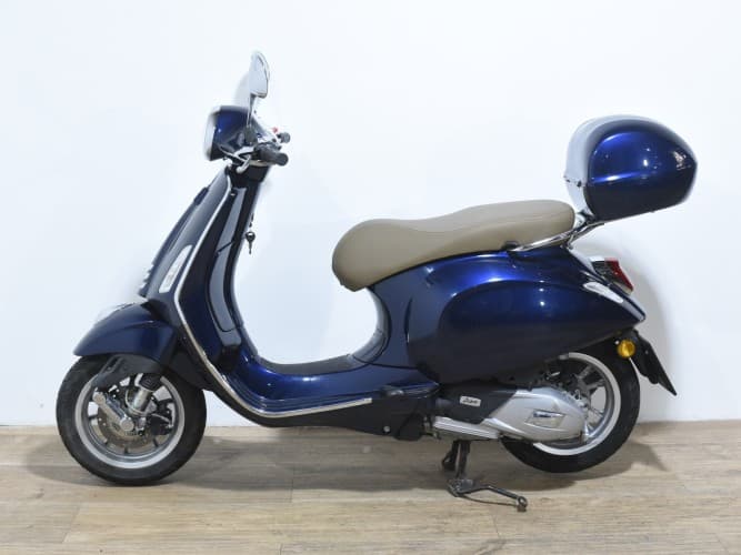 PIAGGIO VESPA PRIMAVERA 125 (BAUL) 2023 de segunda mano