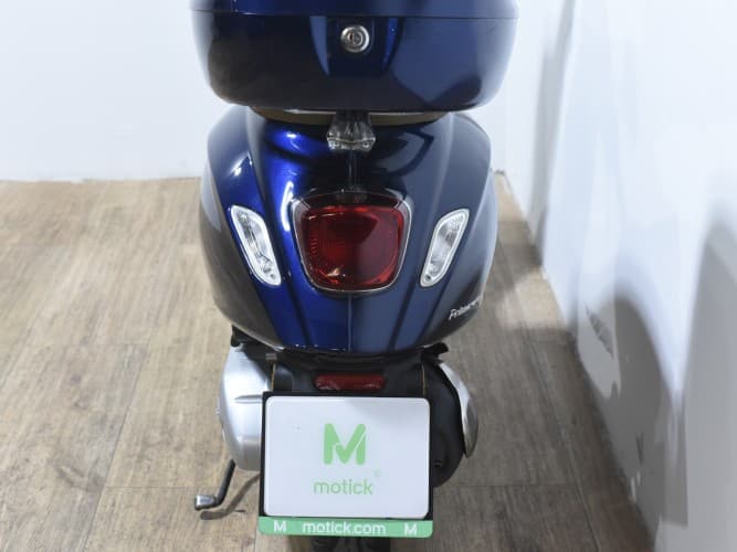 PIAGGIO VESPA PRIMAVERA 125 (BAUL) 2023 de segunda mano