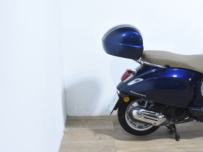 PIAGGIO VESPA PRIMAVERA 125 (BAUL) 2023 de segunda mano