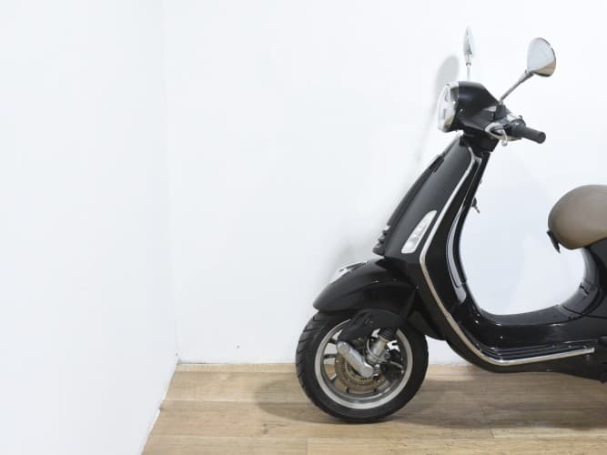 PIAGGIO VESPA PRIMAVERA 125 2023 de segunda mano