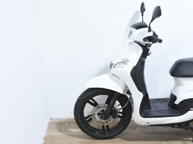 PEUGEOT TWEET 125 2023 de segunda mano