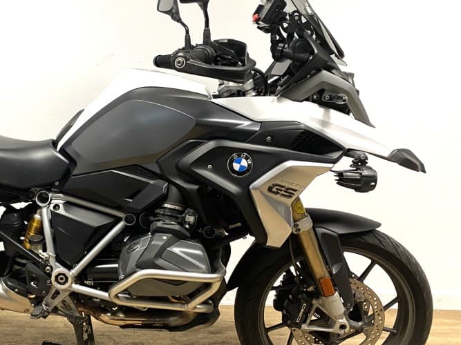 BMW R 1250 GS (3 MALETAS + 2 PACKS) 2020 de segunda mano