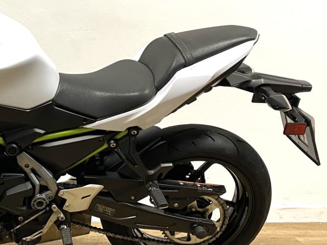 Comprar KAWASAKI Z 650 2017 de segunda mano KAWASAKI Z 650 2017 de segunda mano