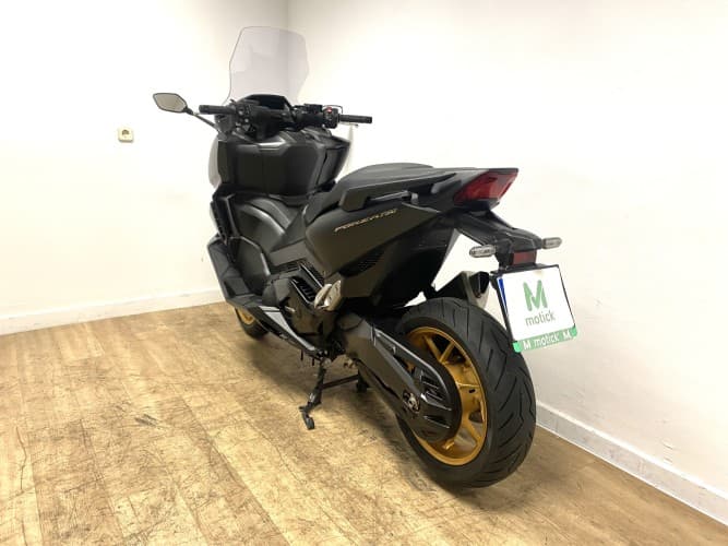 HONDA FORZA 750 2023 de segunda mano