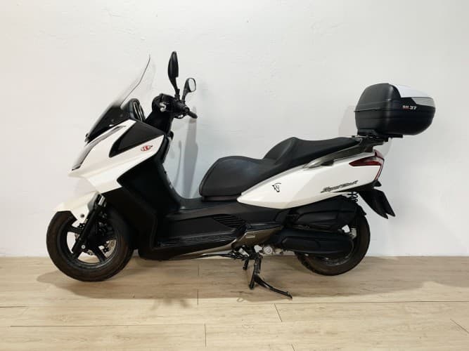 KYMCO SUPER DINK 125 2014 de segunda mano