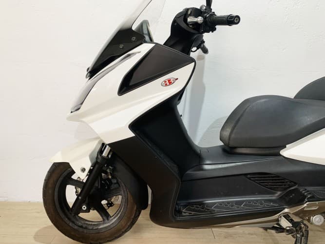 KYMCO SUPER DINK 125 2014 de segunda mano