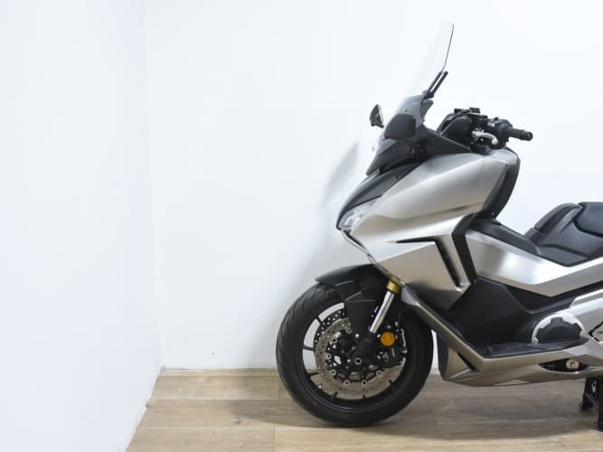 HONDA FORZA 750 (A2) 2022 de segunda mano