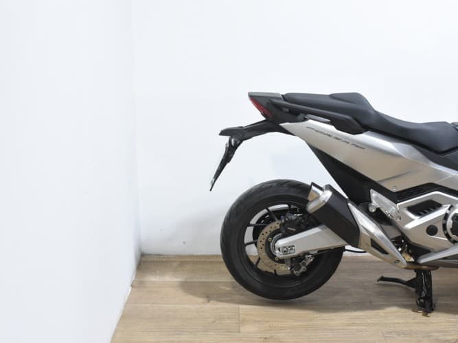 HONDA FORZA 750 (A2) 2022 de segunda mano