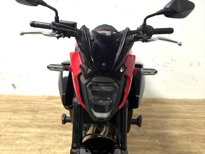 HONDA CB 500 F HORNET 2025 de segunda mano