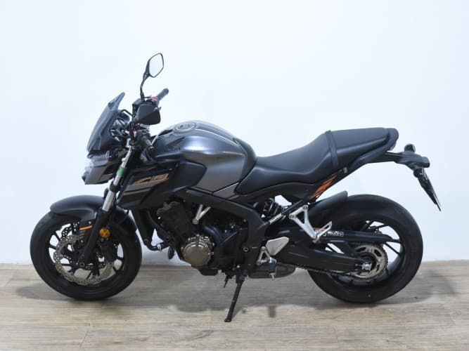 HONDA CB 650 F (A) 2018 de segunda mano