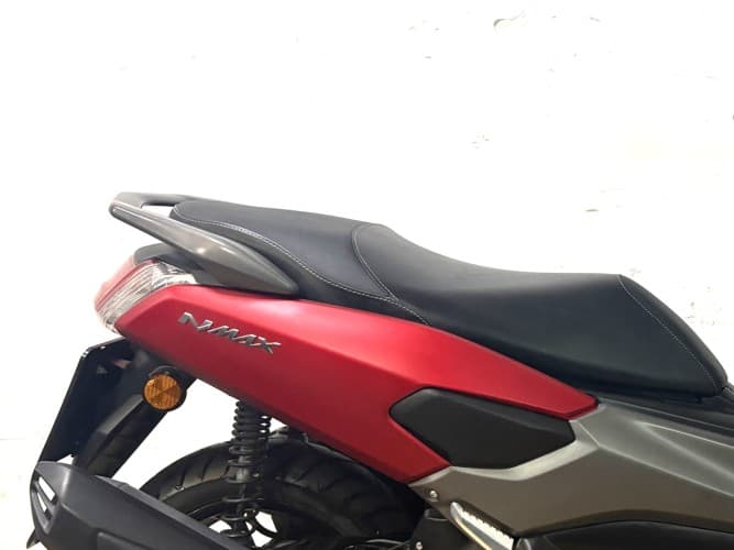 YAMAHA NMAX 125 2017 de segunda mano
