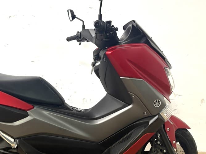 YAMAHA NMAX 125 2017 de segunda mano