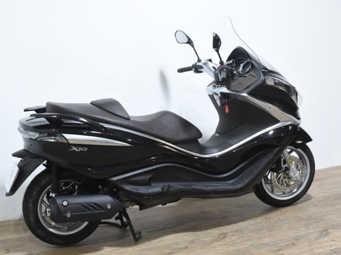 PIAGGIO X 10 125 2025 de segunda mano