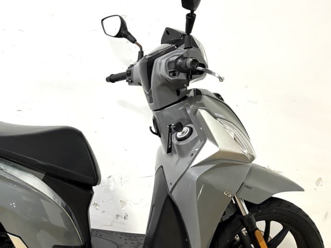 SYM SYMPHONY 125 ST-LC 2022 de segunda mano